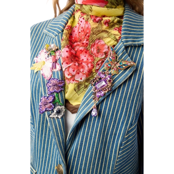 Alaia Striped Denim Blazer (3/24/26) - Picture 4 of 8